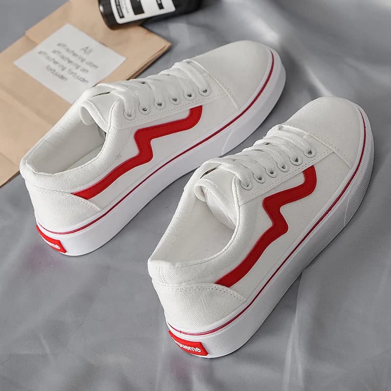 Chaussures en toile pour étudiantes, baskets blanches respirantes et polyvalentes, nouvelle collecti