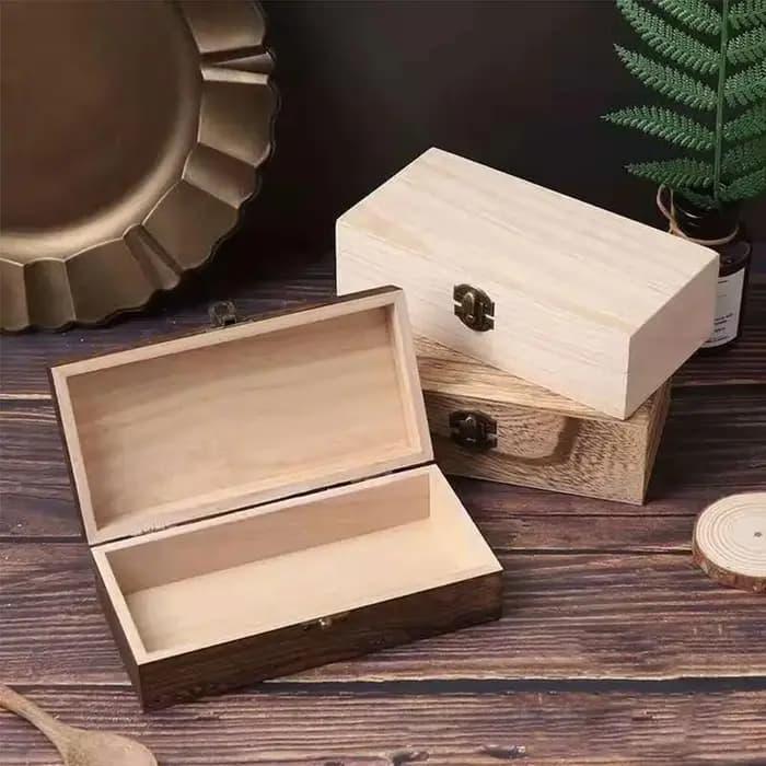 Boîte de rangement rectangulaire en bois vintage