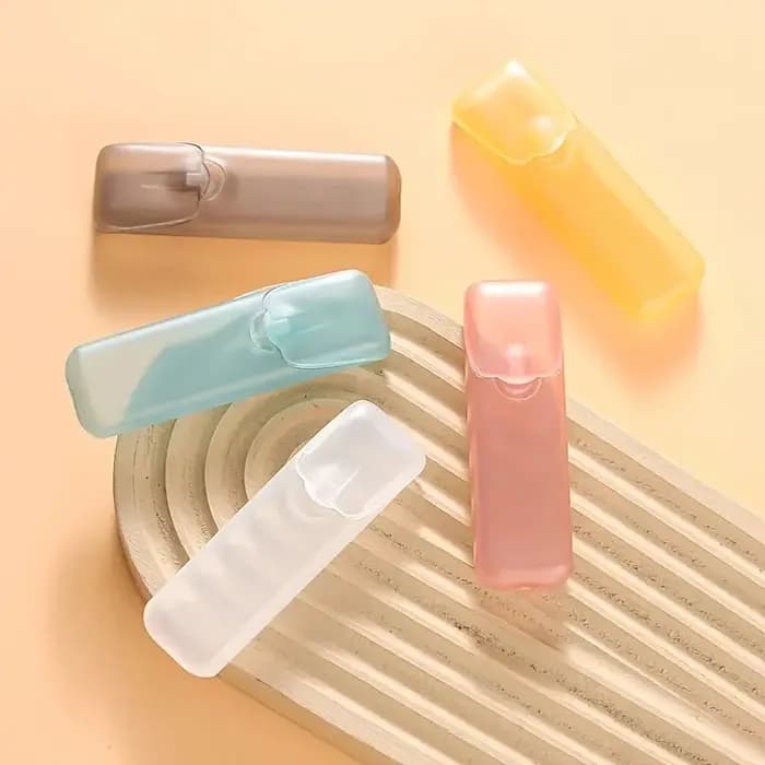Mini boîte de rangement de cure-dents avec couvercle