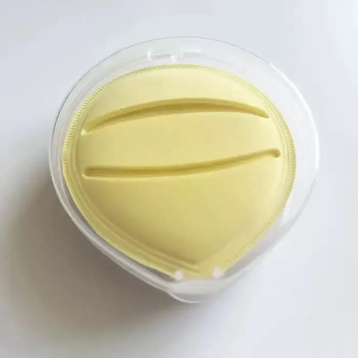 Bouffée cosmétique de grande taille