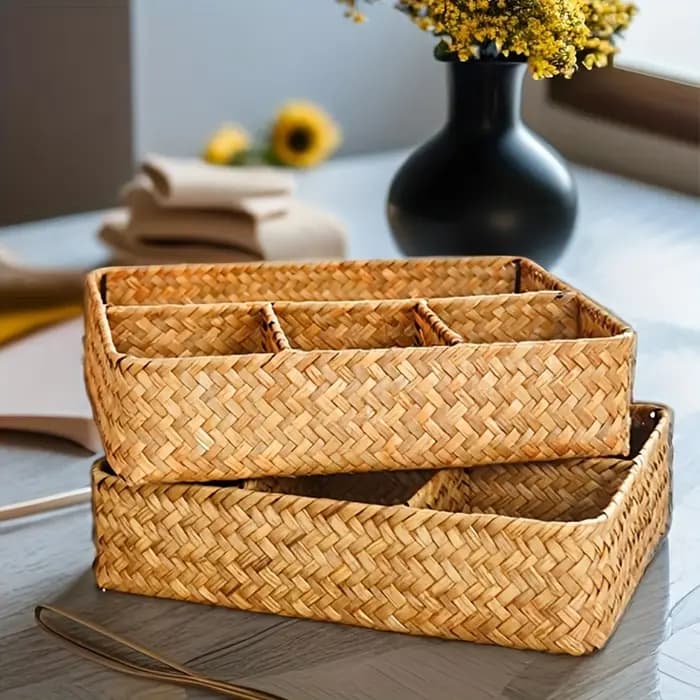 Panier de rangement en jonc de mer tressé à quatre compartiments