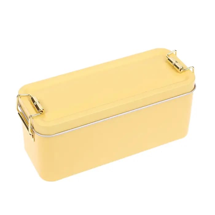 Boîte rectangulaire en fer blanc à l'ancienne avec couvercle