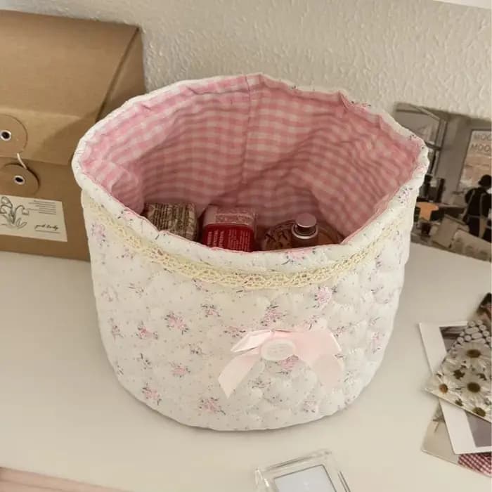 Boîte de rangement en forme de cœur d'amour mignon
