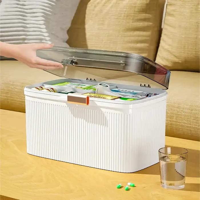 Boîte de rangement portable pour trousse de premiers soins