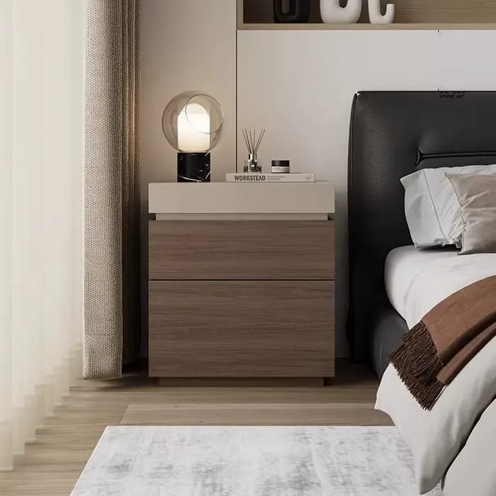 Armoire de chevet en bois massif