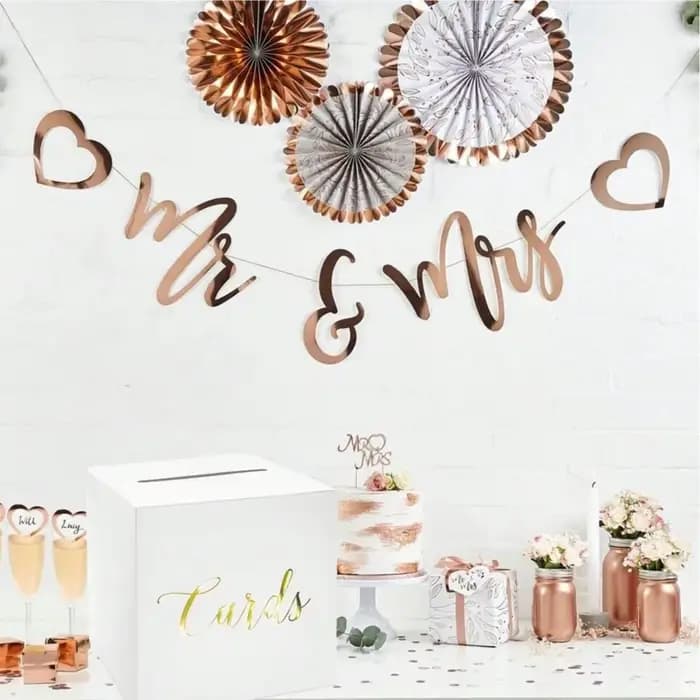 Boîte à cartes élégante en carton blanc et noir pour mariage
