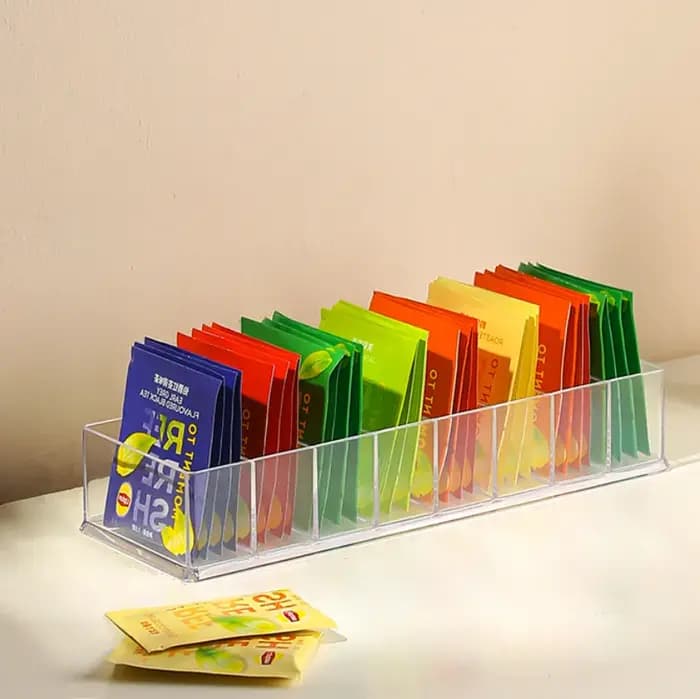 Boîte de rangement transparente à 8 compartiments