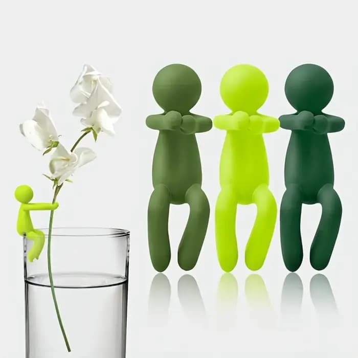 Support pour plantes coloré à 3 niveaux - Le support à fleurs en plastique présente un design unique