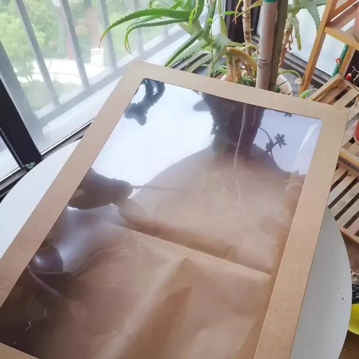 Boîte à lunch en papier kraft avec fenêtres transparentes