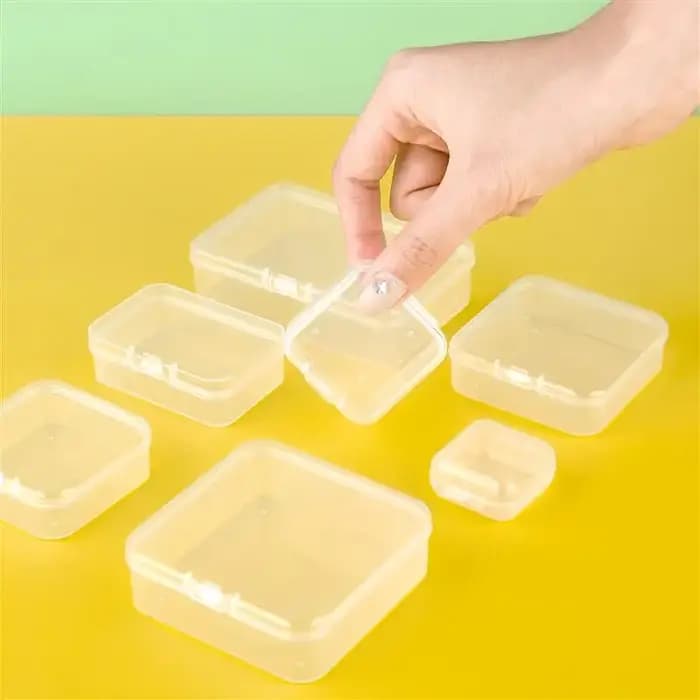 Boîte en plastique rectangulaire