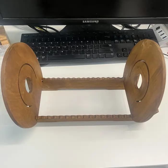 Support créatif en bois pour CD