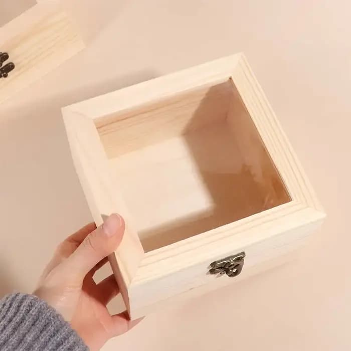 Boîte de rangement rectangulaire en bois