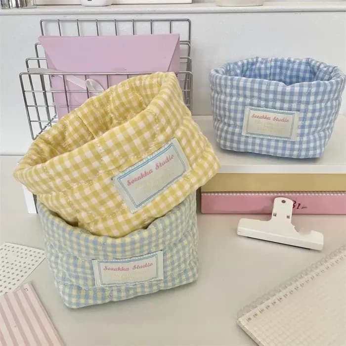 Panier de rangement en tissu à carreaux et rayures