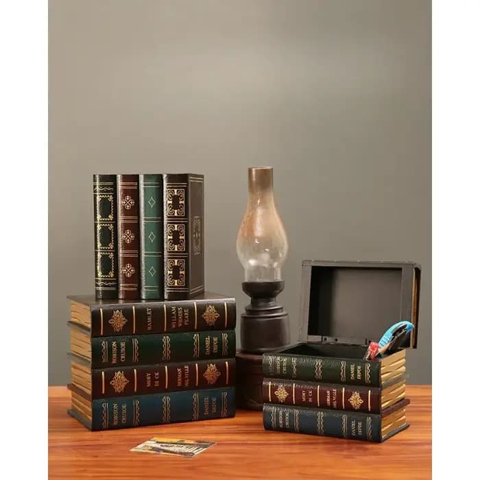 Accessoires de décoration rétro européens en forme de faux livre