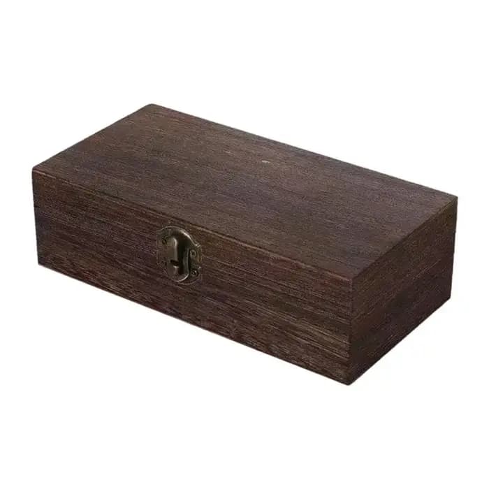 Boîte de rangement rectangulaire en bois vintage