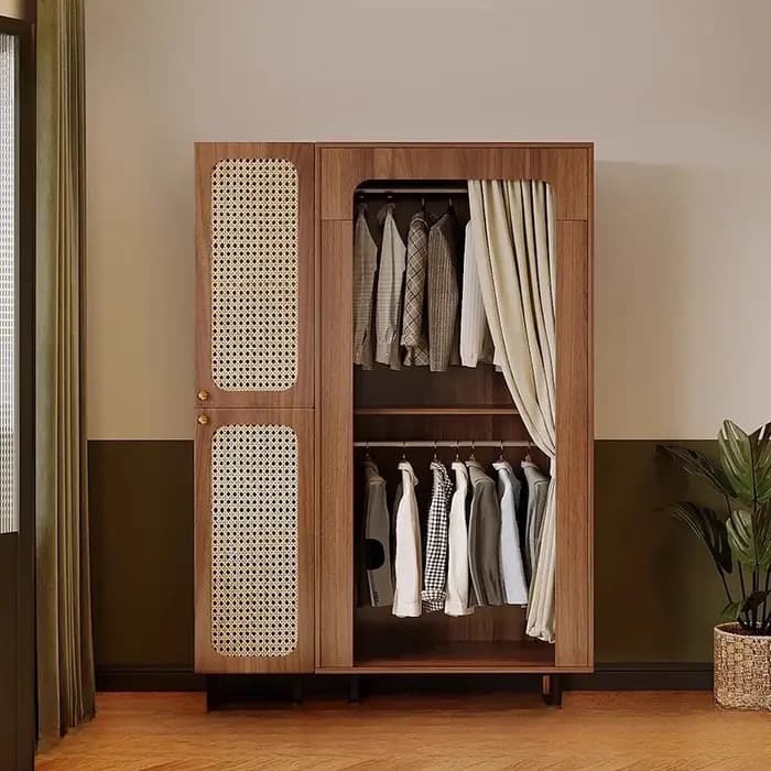 Armoire Vintage en bois rangement femmes vêtements jean placard