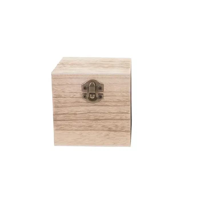 Boîte de rangement artisanale en bois pour l'école et le camping