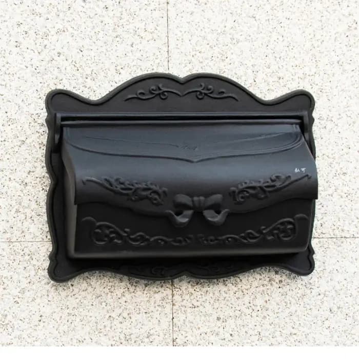Boîte aux lettres en fer rustique européen noir mat