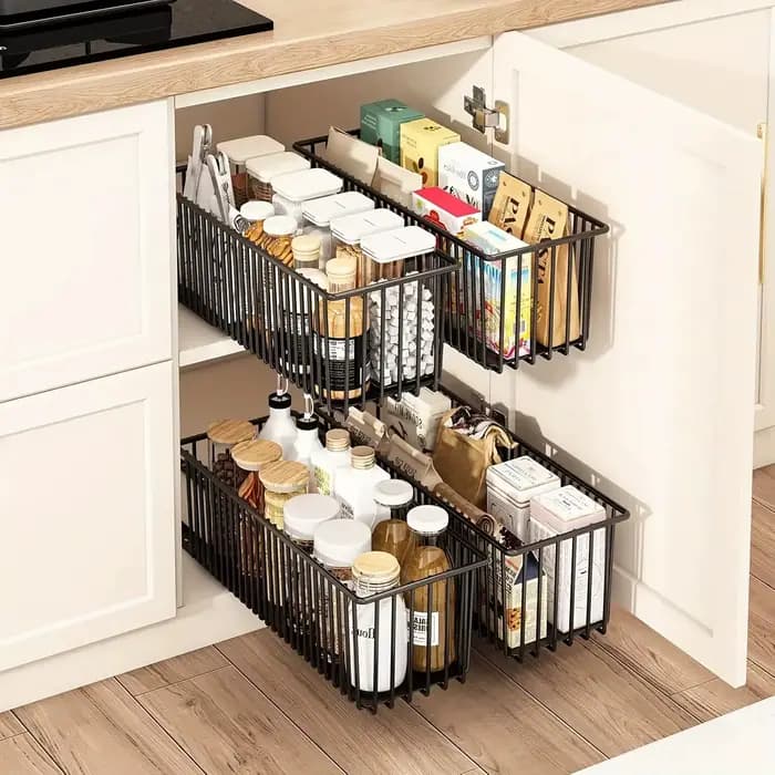 Panier organisateur d'armoire extractible sous l'évier