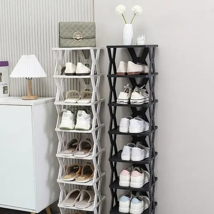Étagère à chaussures en plastique simple pour l'entrée