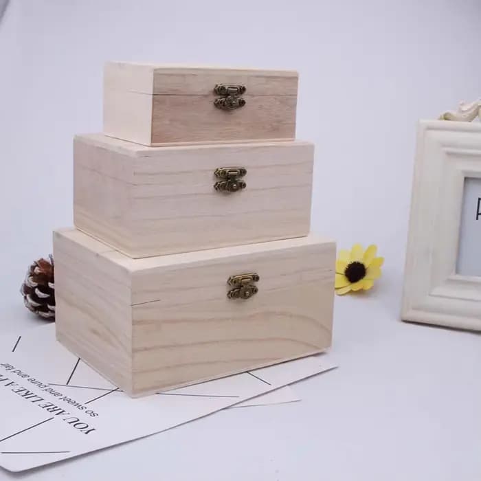 Boîtes de rangement carrées à charnière en bois uni Scotch couleur bûche