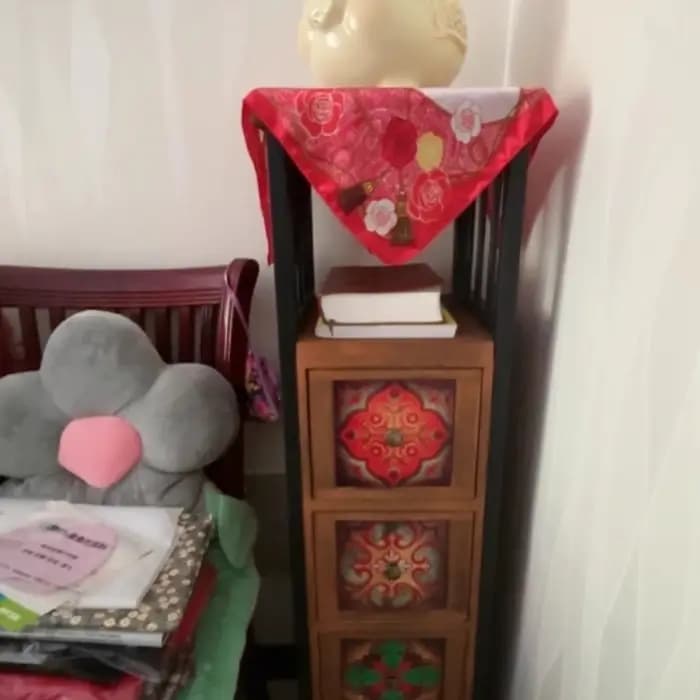 Armoire de rangement américaine Vintage à poitrine étroite en bois massif