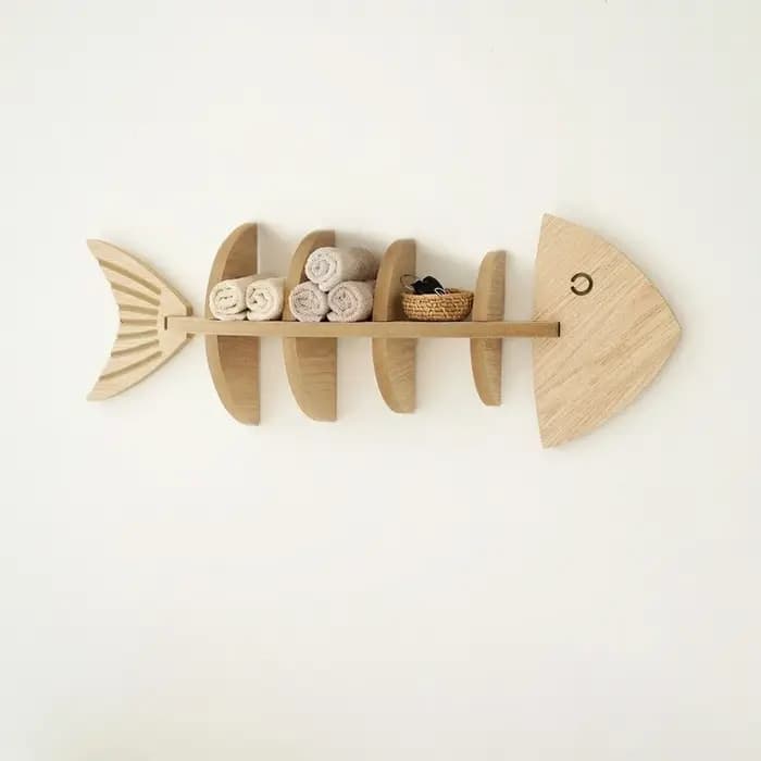 Étagère murale vintage en bois en forme de poisson