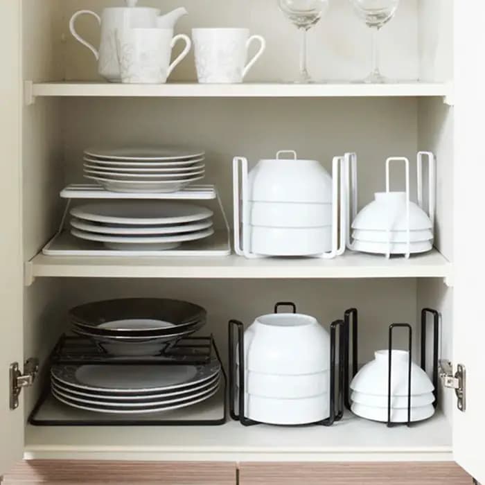 Étagère de rangement pour bols et assiettes en métal