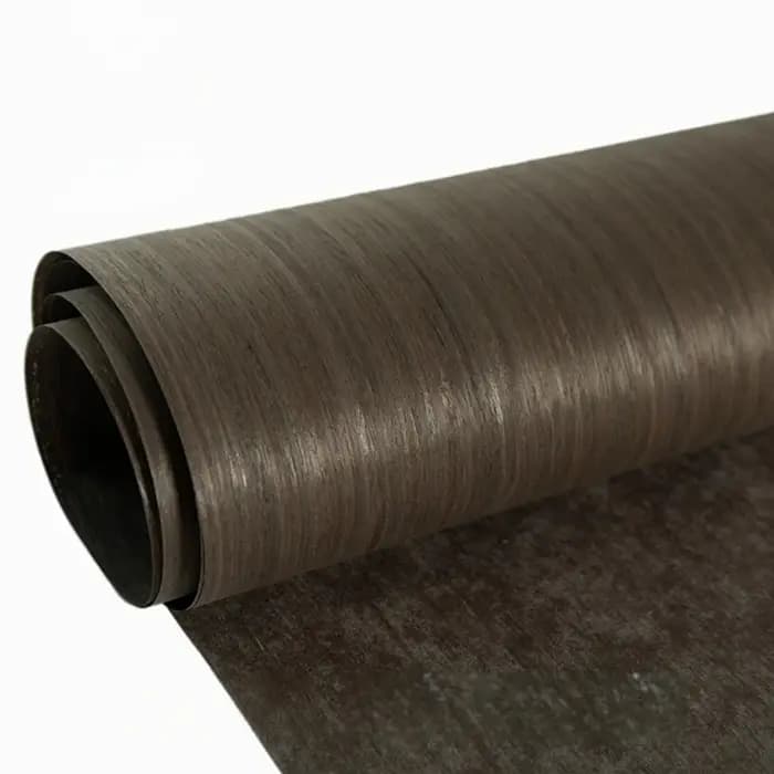Placage de bois reconstitué en chêne noir 58x250cm