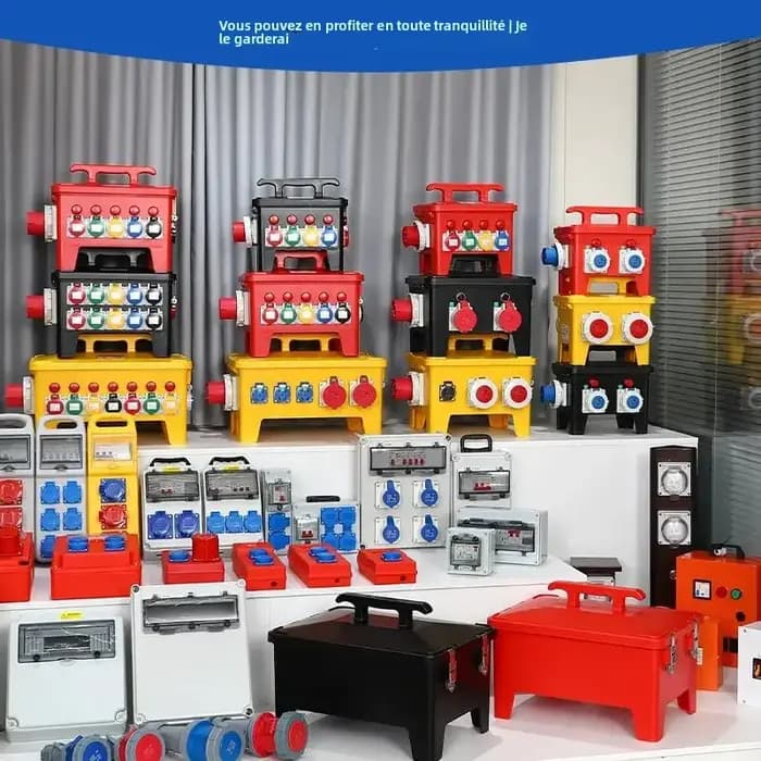 Boîte de distribution électrique portable étanche pour extérieur
