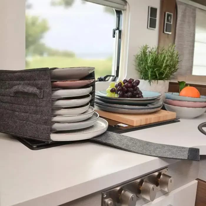 Porte-assiette de caravane