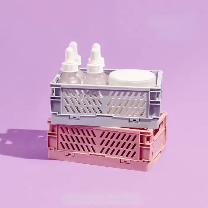 Caisse de rangement pliable en plastique