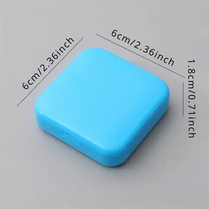 Boîte de rangement compacte pour médicaments à usage domestique