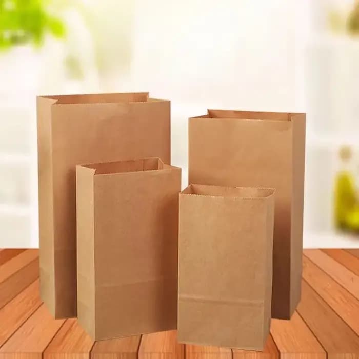 Sac en papier kraft de qualité alimentaire avec fond rigide pour la livraison de burgers, pains et p
