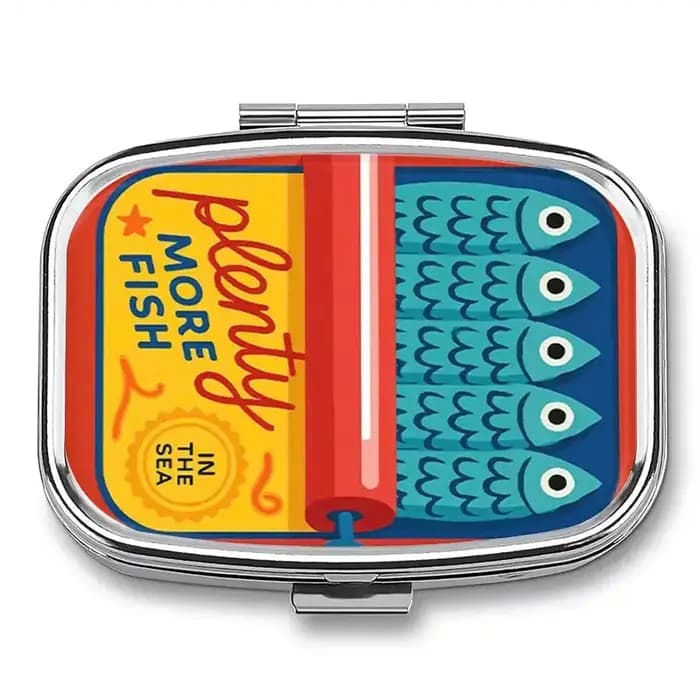 1 boîte à pilules vintage en métal sur le thème des sardines