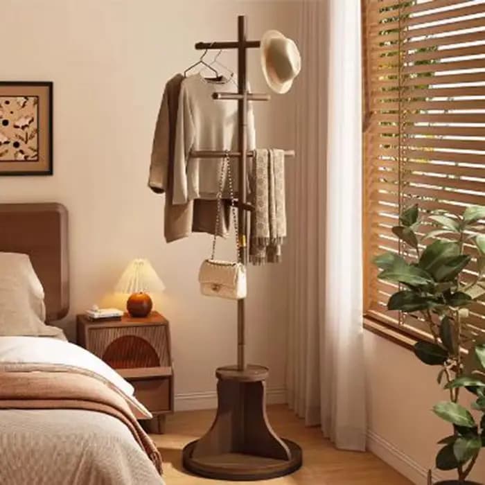 Porte-manteaux ouvert sur pied pour chambre à coucher