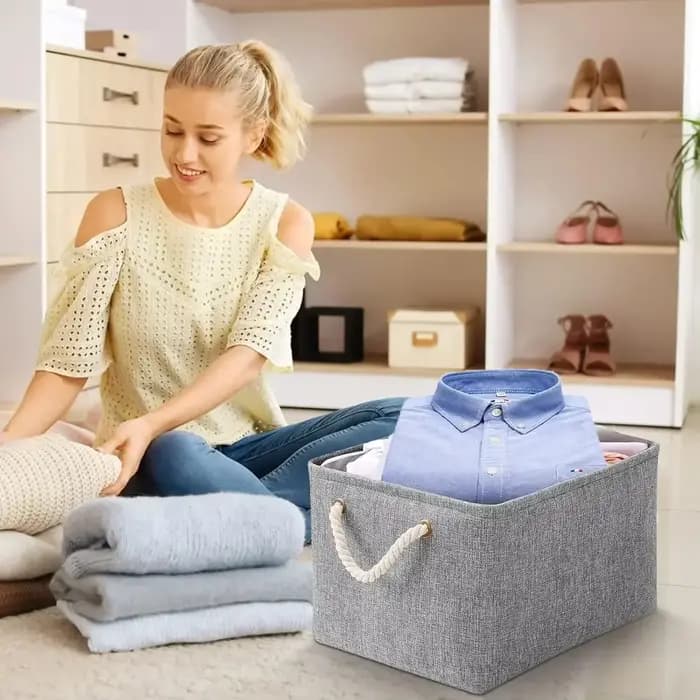 Panier de rangement pour articles divers