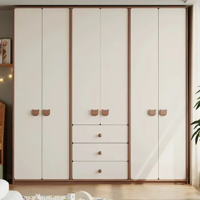 Armoire haute avec étagères