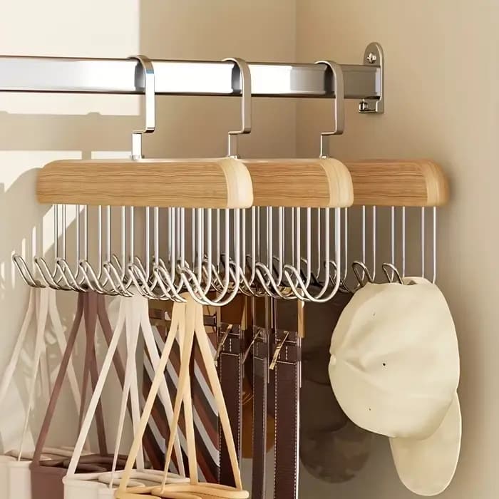 Organisateur de cintre en bois avec plusieurs crochets pour sous-vêtements