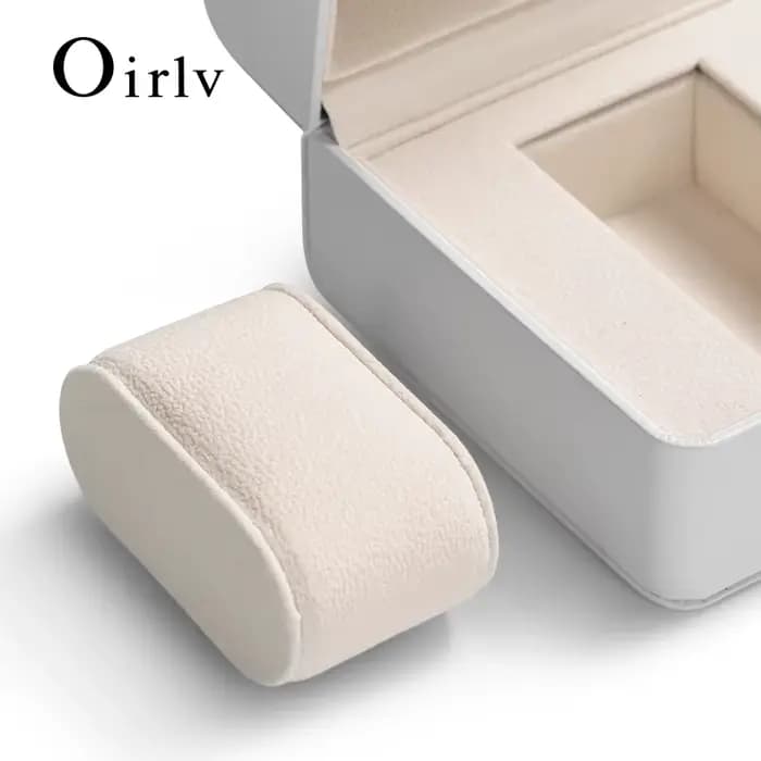 Oirlv Boîte de montre en cuir : extérieur premium avec doublure en daim – Mallette de rangement à fente unique pour montres (options de couleur noir/blanc)