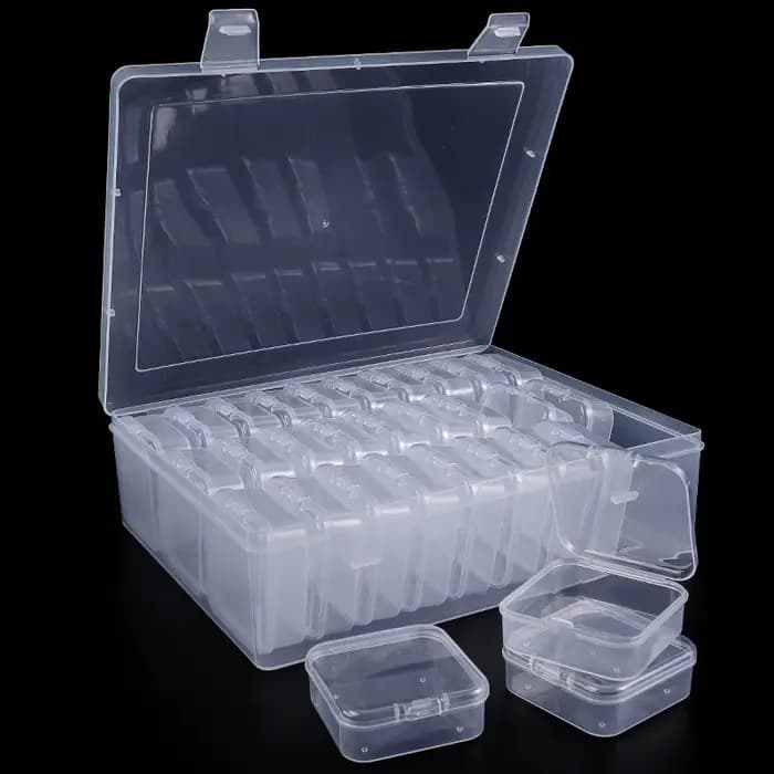 Petite boîte de rangement de perles en plastique transparent avec couvercle à charnière