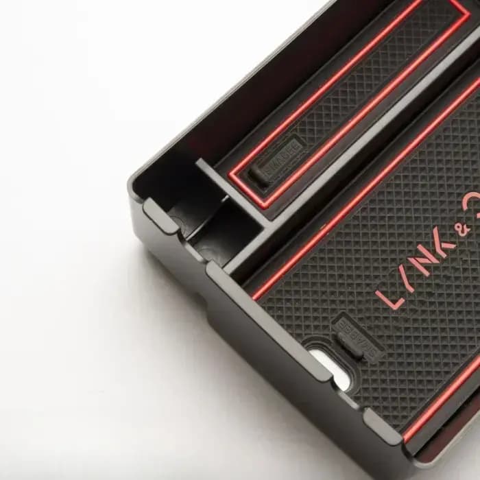 Boîte de rangement pour accoudoir Lynk & co 01 05
