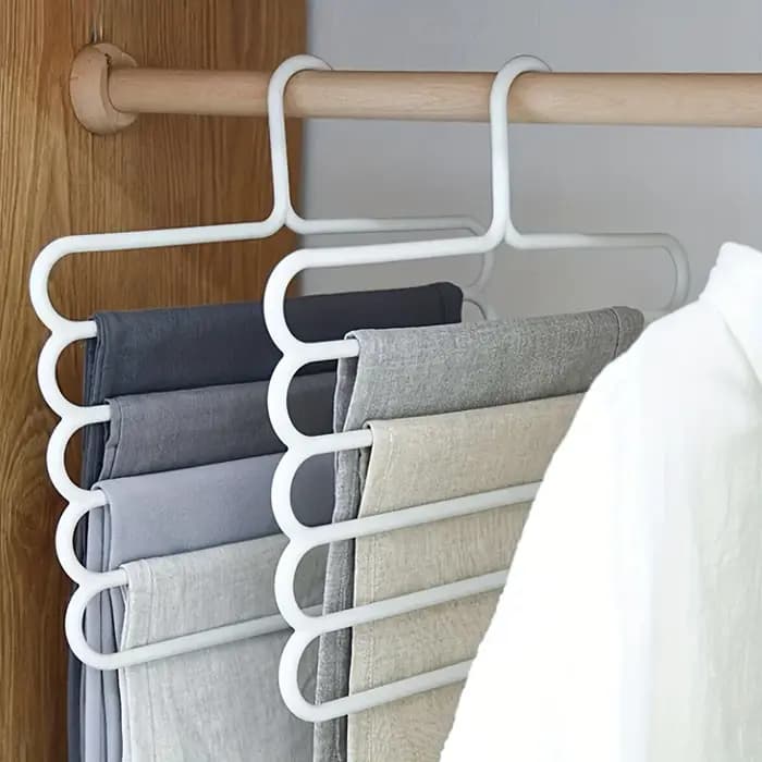 Porte-pantalons multi-niveaux - Conception peu encombrante