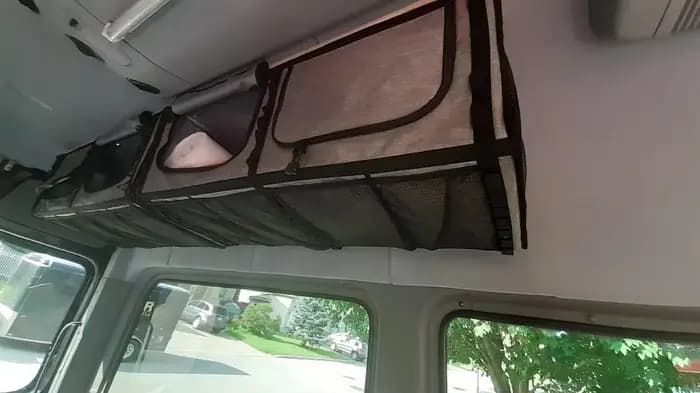 Armoires suspendues souples de 36 pouces pour camping-cars