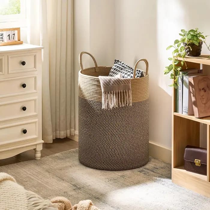 Grand panier de rangement décoratif tressé avec poignées