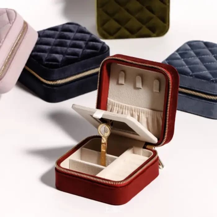 Boîte à bijoux en velours losange avec miroir pour femmes