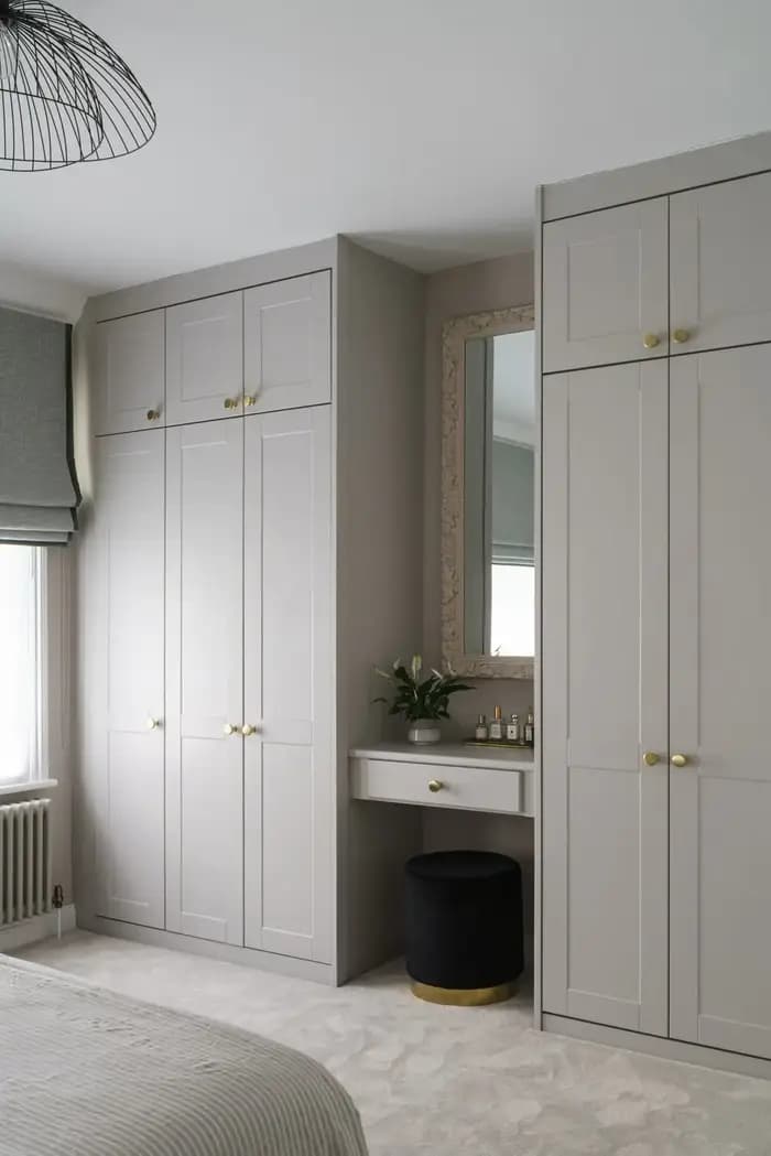 Armoire de chambre moderne minimaliste sur mesure
