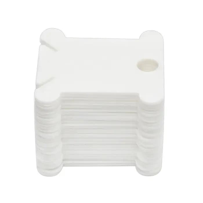 Porte-fil à broder en plastique, canette artisanale, support de rangement pour point de croix, carte