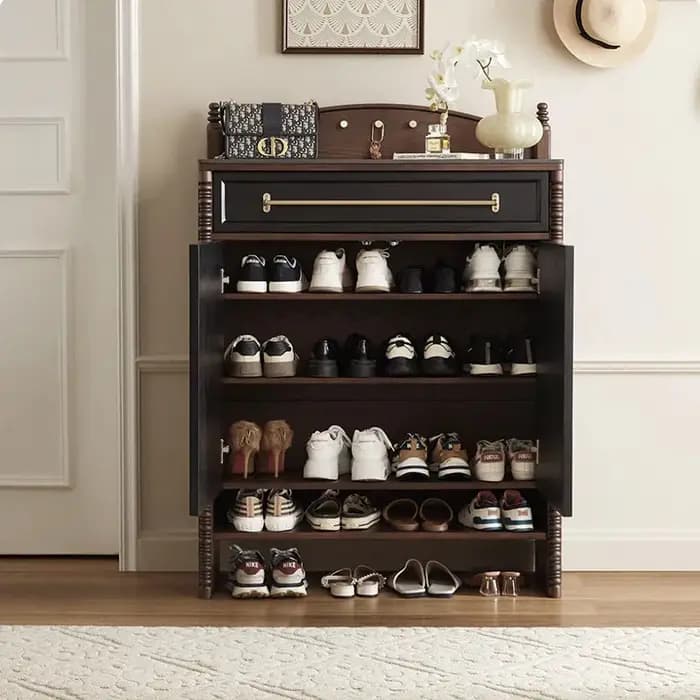 Meuble de rangement à chaussures en bois blanc italien avec étagères et tiroirs