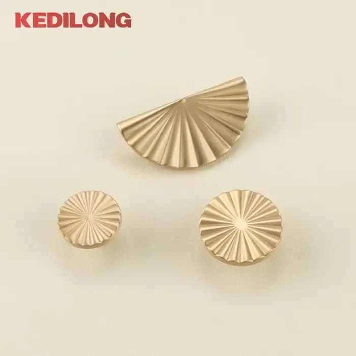 Poignée de meuble KEDLO de style européen minimaliste en laiton massif